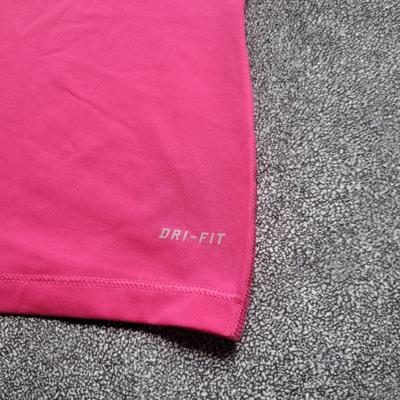 Nike Pro dri-fit workout top - Picture 5 of 9